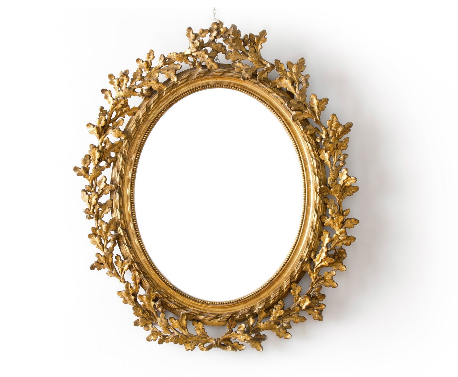 Зеркало овальное с золотой каймой